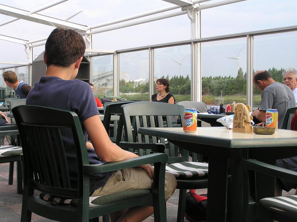 Herdersbrug Youth Hostel ブルージュ エクステリア 写真